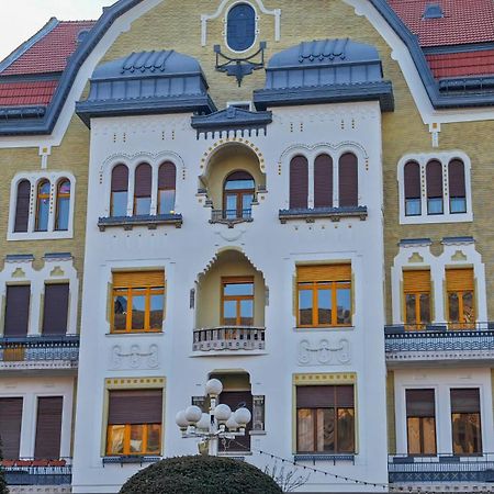 Neuhausz Residenz Ultra-Central Apartment Timisoara Esterno foto